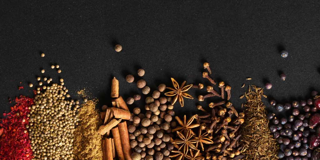 What Are The Best Drinks To Pair With Spicy Indian Food